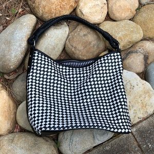 SUPER CUTE blk&whte Checkerboard Purse!